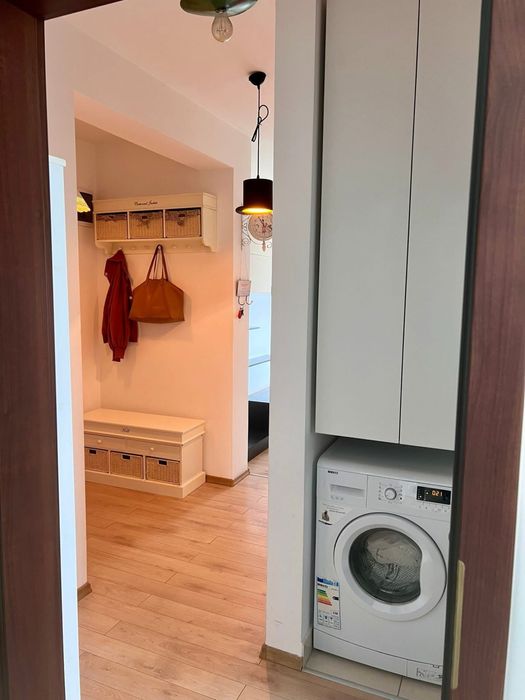 Proprietar inchiriez apartament cu 2 camere