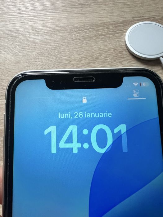 Iphone 11 64 GB 81% sanatate baterie