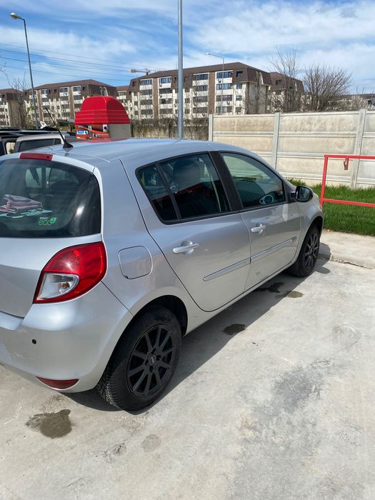 Renault Clio 2011 Facelift 1.2 75CP – Km reali, întreținută, acte doveditoare