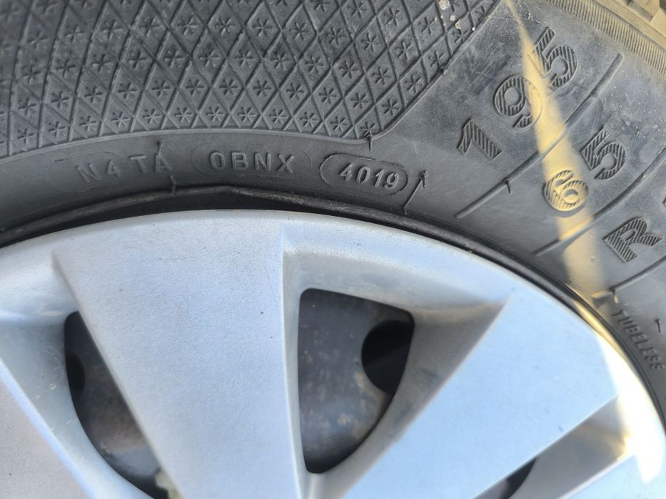 Зимни гуми с джанти 15 цола за Форд 195/65/15