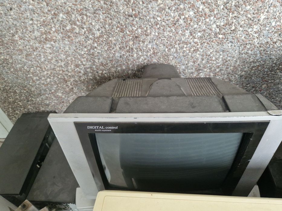 Телвизор панасоник, разное.