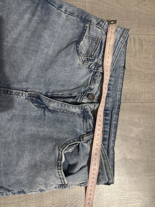 Джинсы прямые голубые