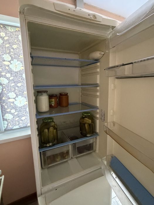 Холодильник indesit б/у