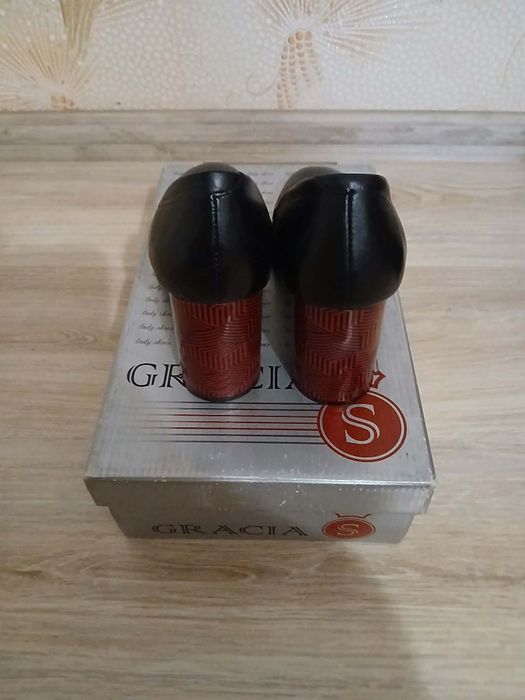 Дамски обувки от естествена кожа Грация/Кавалер