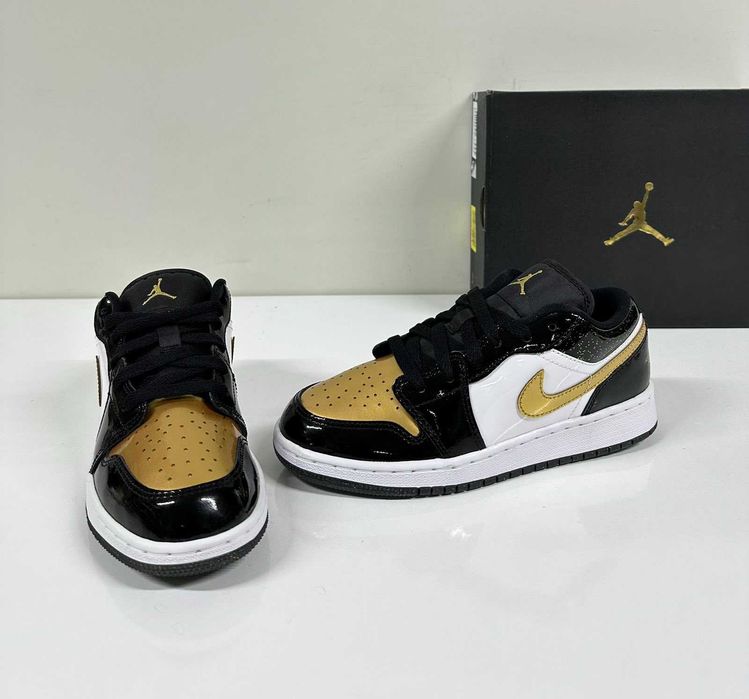 Nike Air Jordan 1 Gold