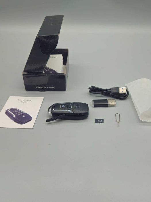 Мини скрита камера ключ за кола 1080P запис на microSD + подарък SD