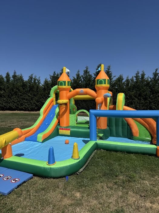 Tobogan castel gonflabil