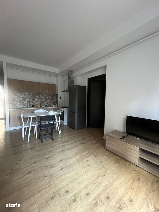 Apartament 2 camere, parter, gradină — fotografia 1