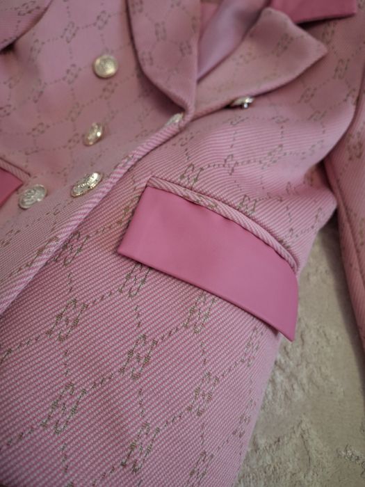 Продам двойку девочке 120 размер