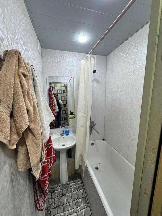 3 хонали квартира сотилади Русалка томонда