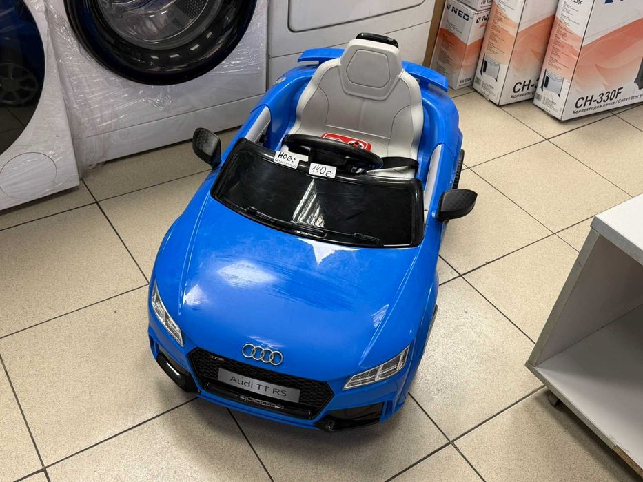 Детска количка с дистанционно AUDI TT RS с нов акумулатор