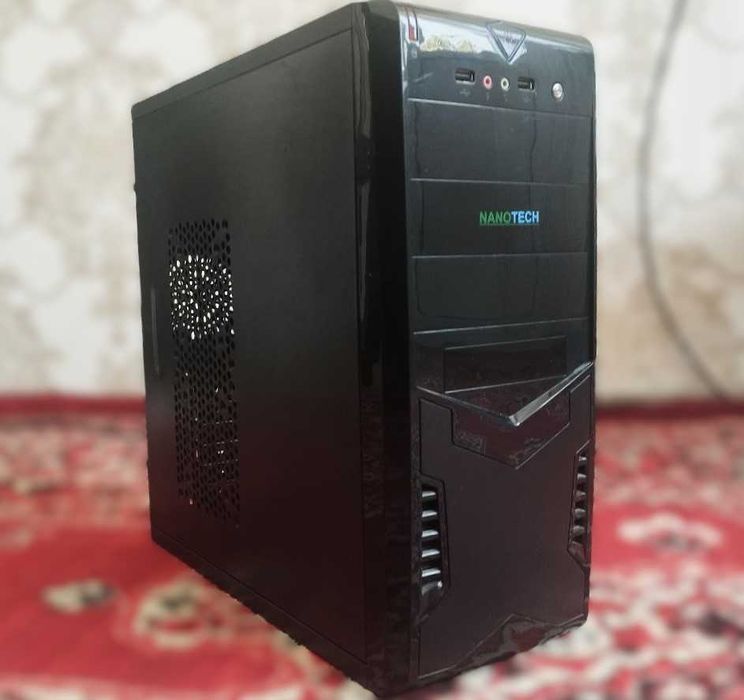 Офисный Компьютер и Монитор