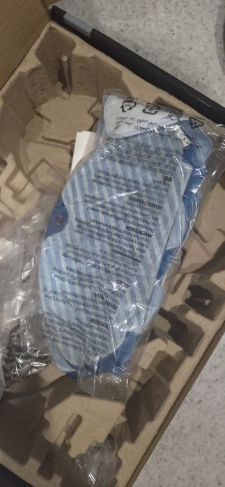 Продам моющий робот пылесос Tefal