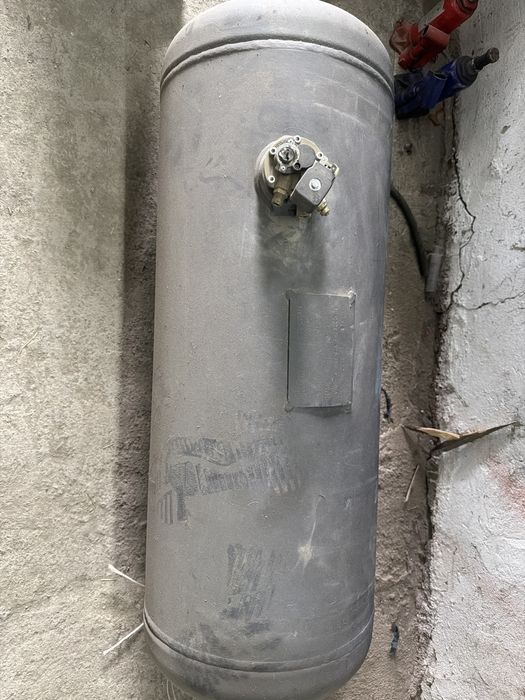 Продам  Газовый балон 90 л