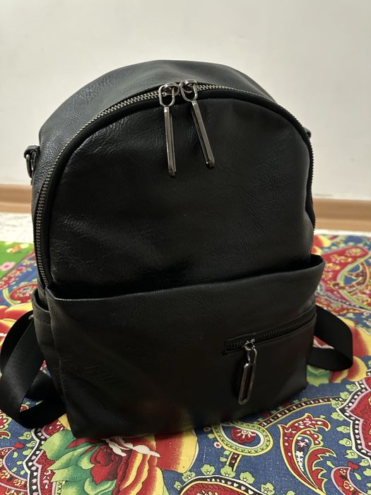 продам женский рюкзак