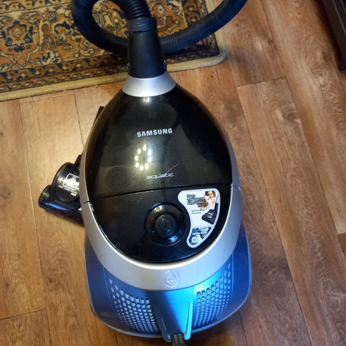 Продам пылесос Самсунг.