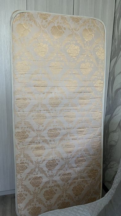 Матрац. Размер 90*200