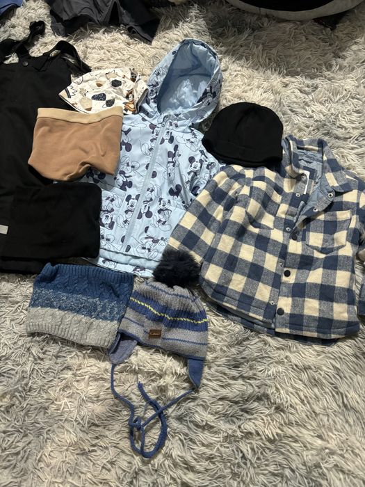 Отдам детские вещи бесплатно