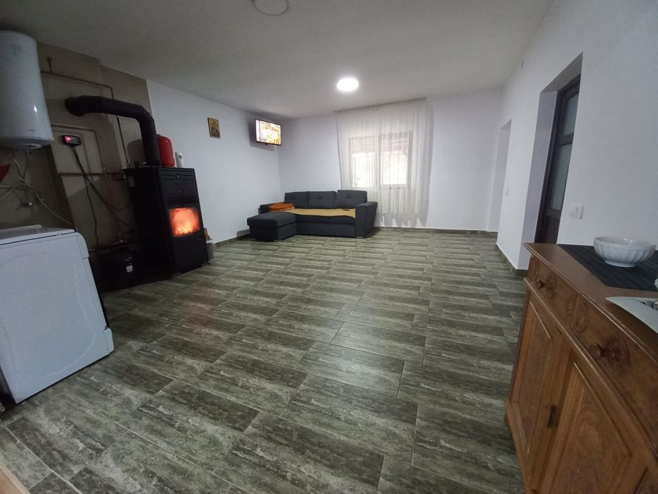 Cabană de închiriat