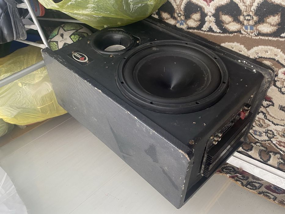 Продам сабуфер