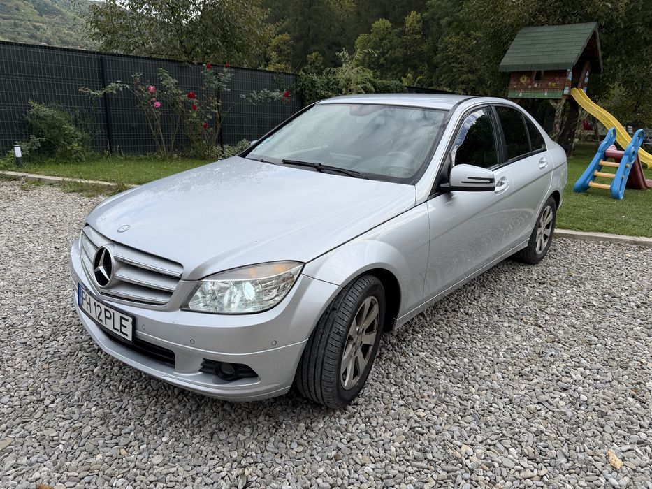 Vand Mercedes-Benz C200 diesel, W204, stare impecabila
