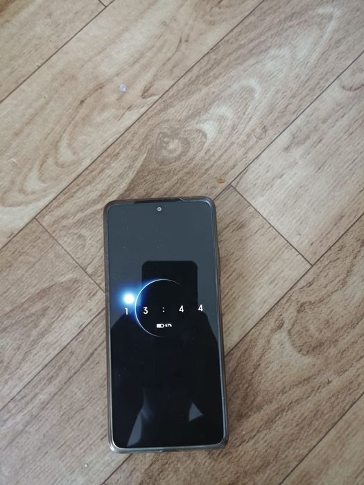 POCO x4 pro почти новый