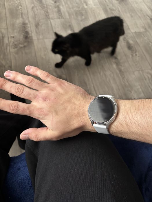 Продам часы Xiaomi watch 2