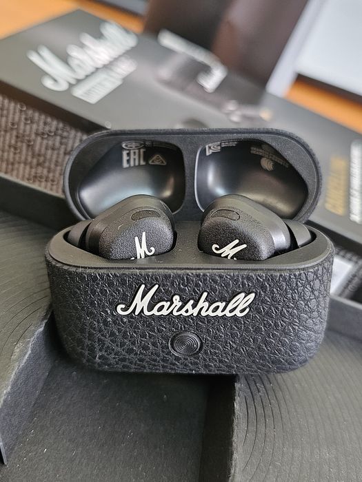 Пълен комплект Marshall Motif II A.N.C. – Като нови!