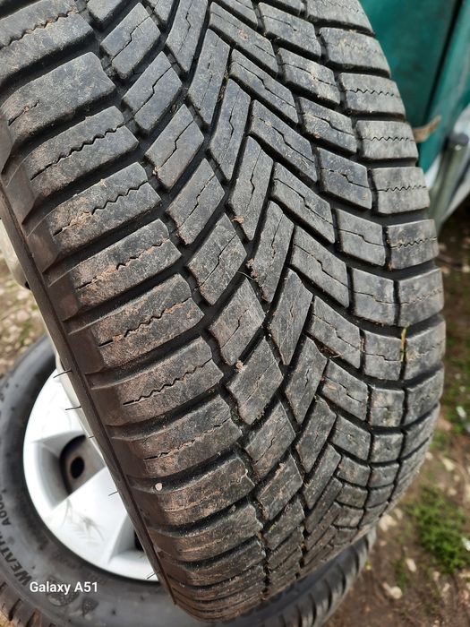 Джанти с гуми за ТОЙОТА,Ярис