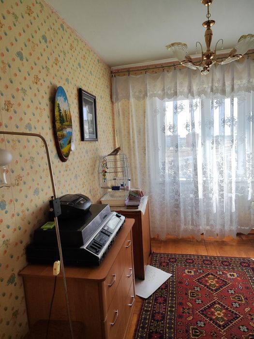Продам 4-х комнатную квартиру.