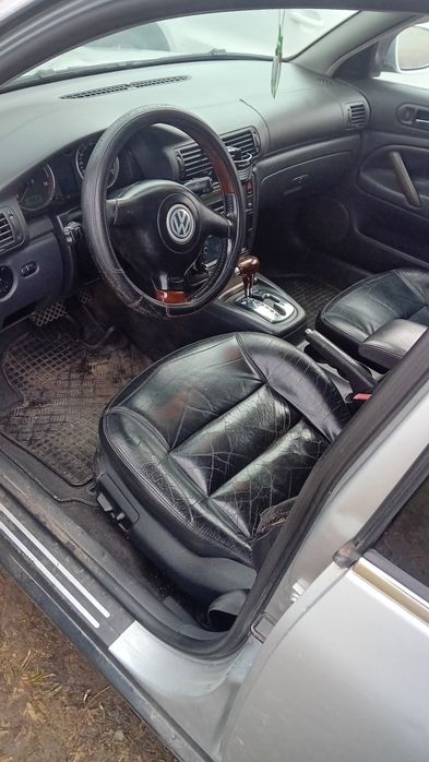 Vindem vw pasat b5.5  automat