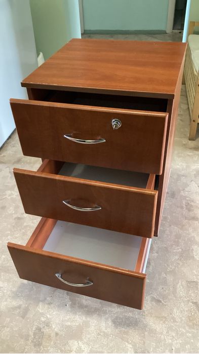 Тумба деревянная