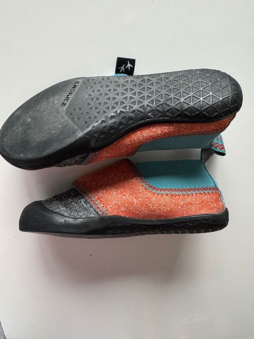 Детски обувки за катерене