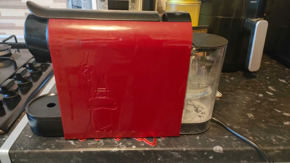 Expresor cafea,cu capsule cu Bialetti