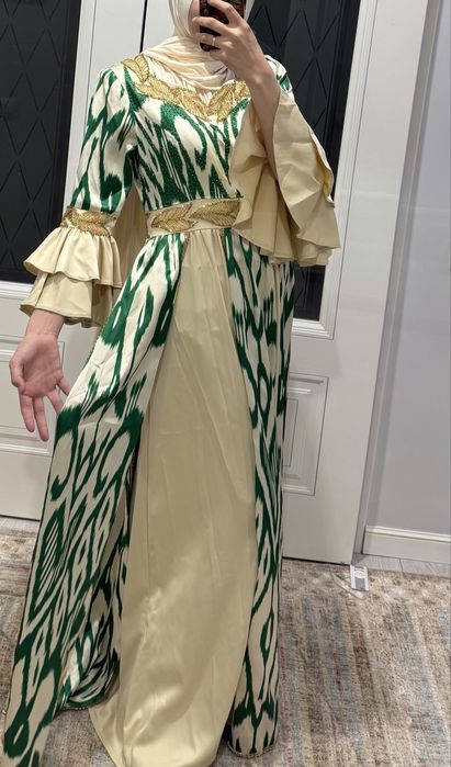 Платье в национальном стиле