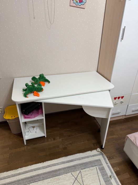 Белый Письменный стол