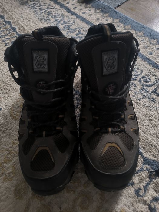 Ботинки трековые