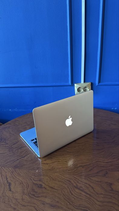MacBook Pro 13” Retina Early 2015