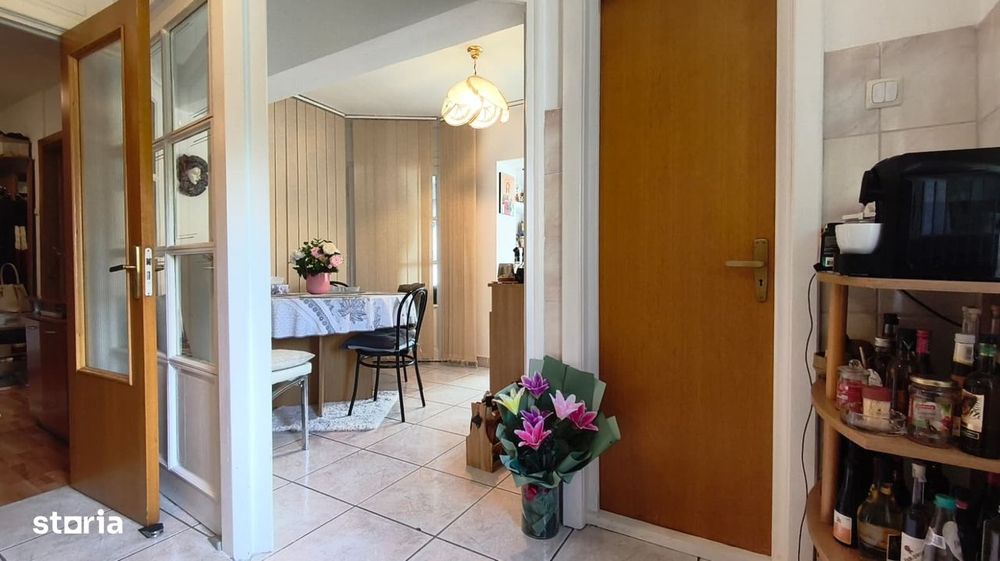 Apartament 2 camere in Deva, zona Piata Centrala, Etaj 2