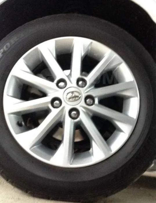 Запаска от камри 50 р16