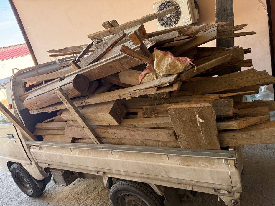 Дрова Утин сотилади