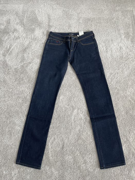 Blugi Armani for men