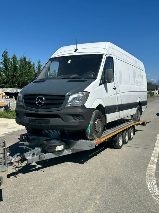 Inchirieri platforme auto