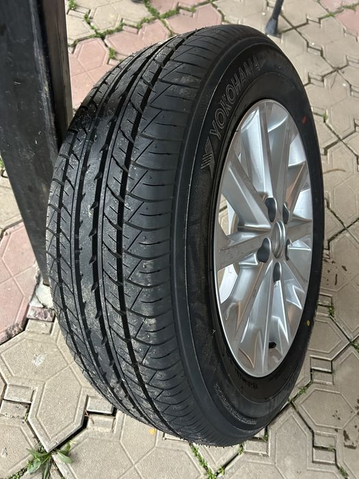 Оригинальная запасное колесо camry 50-55
