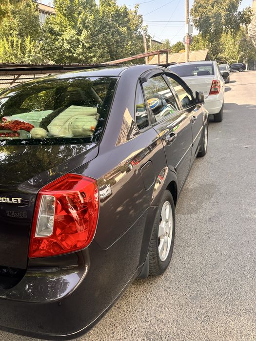 Lacetti gentra 2018