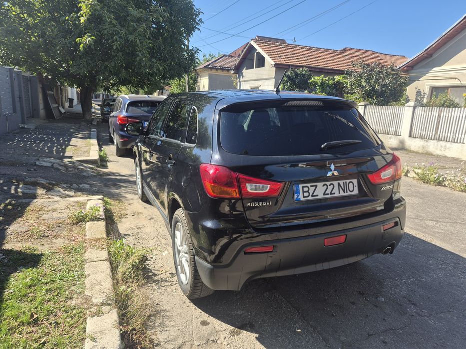 MITSUBISHI ASX 2012 — imagine 2