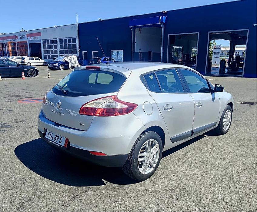 Renaul Megane An 2014