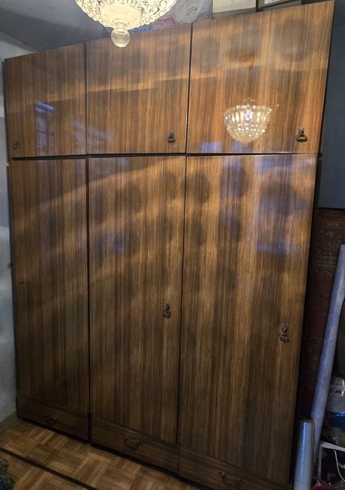 Шифонер в хорошем состоянии