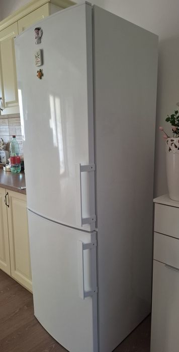 Frigider functional