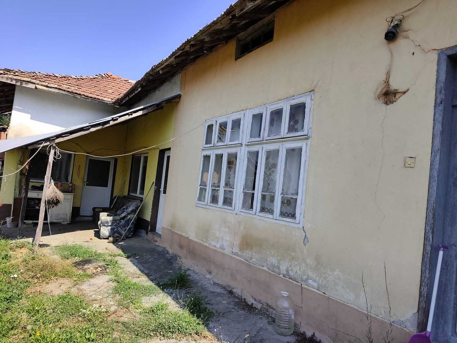 Продава се Къща в с. Пресиян, Област Търговище - 90 кв.м за 312 €/кв.м - Снимка #8